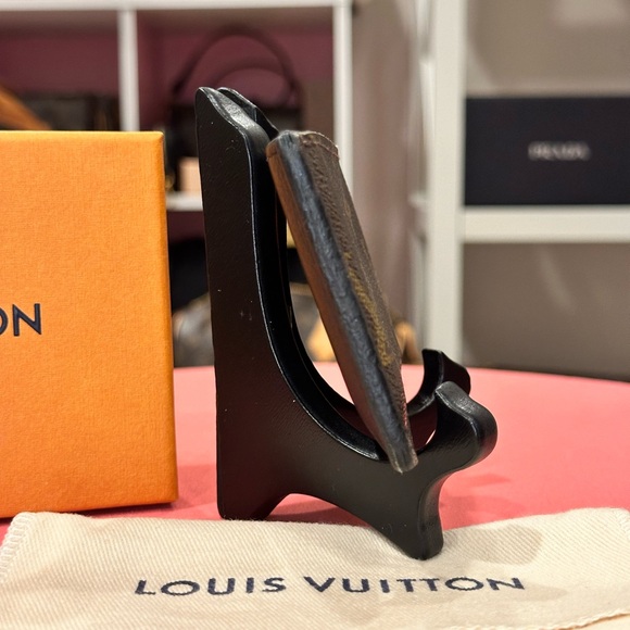 Louis Vuitton Cardholder - Picture 5 of 16